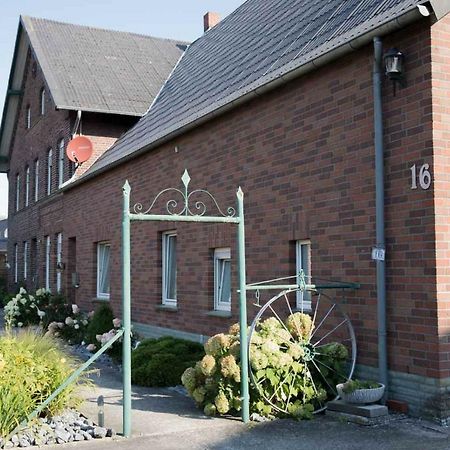 Laendlich Zentrale Ferienwohnung Lippetal Ngoại thất bức ảnh